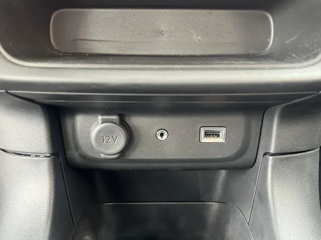 Citroën C3 PureTech 82 Feel Edition 2018 Benzine 20