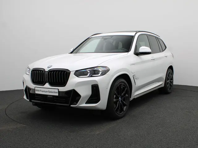 BMW X3 xDrive30e 2024 Hybride Benzine 34