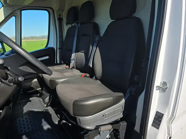 Peugeot Boxer 435 2.2 BlueHDi L4H3 2021 Diesel 22