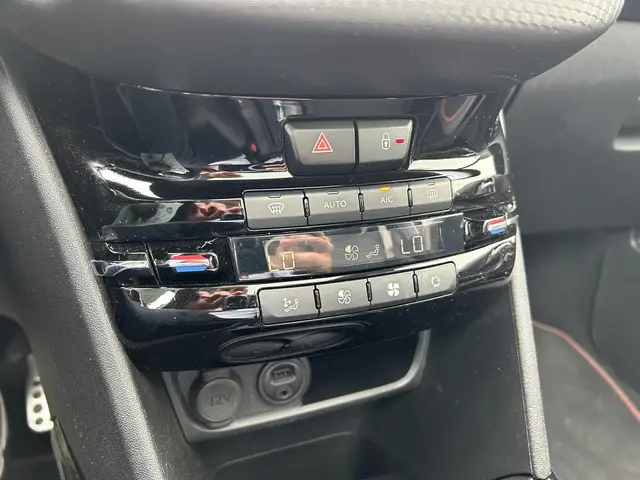 Peugeot 2008 Turbo 110PK GT-line 2018 Benzine 14