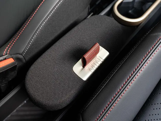 MINI Aceman SE 2025 Elektrisch 27