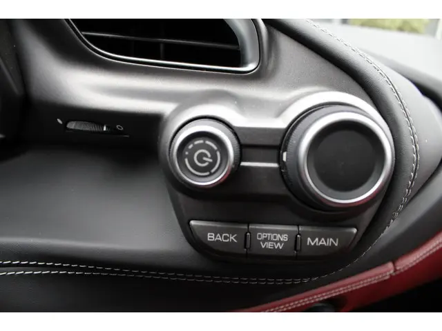 Ferrari 488 3.9 GTB HELE 2018 Benzine 34