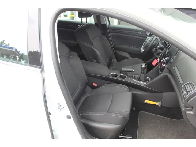 Renault Mégane Estate 1.2 TCe//Navi//Cruise!! 2017 Benzine 19