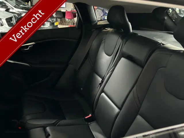 Volvo V40 Cross Country 1.5 T3 Polar+ Luxury 2019 Benzine 50