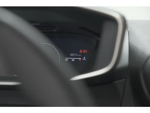 Peugeot 2008 PureTech 130 EAT8 GT 2025 Benzine 45