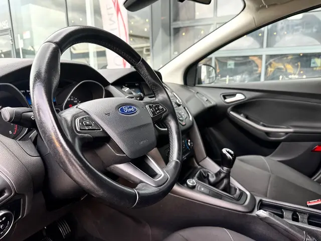 Ford Focus Wagon 1.0 Trend | Airco | APK | NAP 2017 Benzine 5
