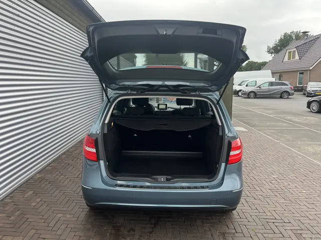 Mercedes-Benz B-Klasse 180 Ambition 2013 Benzine 11