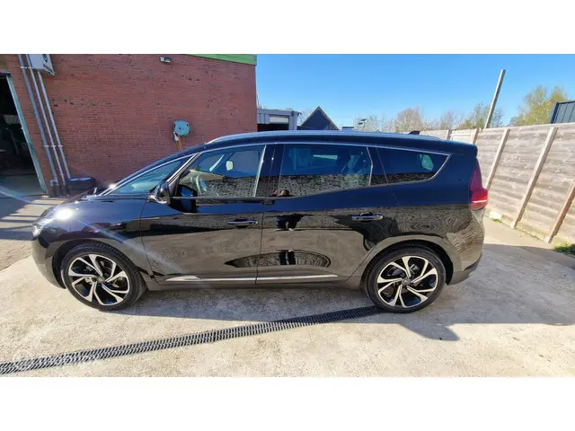 Renault Grand Scénic 1.3 TCe Executive 7p. 2023 Benzine 18