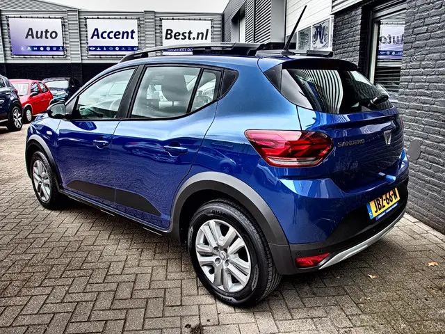 Dacia Sandero Stepway 1.0 TCe 90 Comfort 2022 Benzine 36