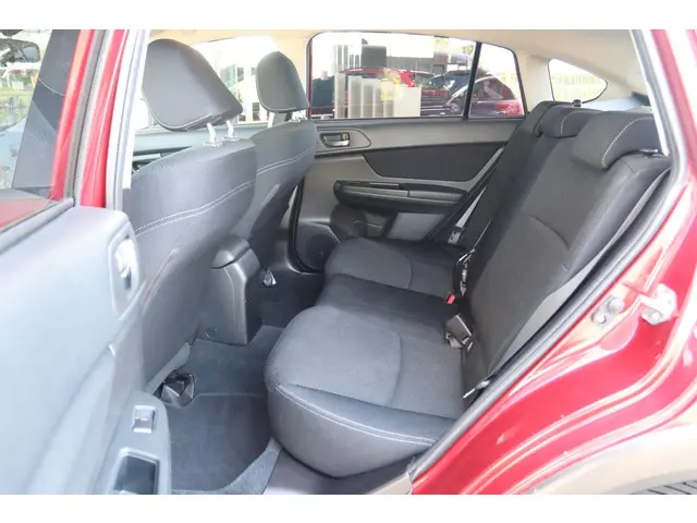 Subaru XV 2.0I LUXURY PLUS AWD AUT. 2012 Benzine 13