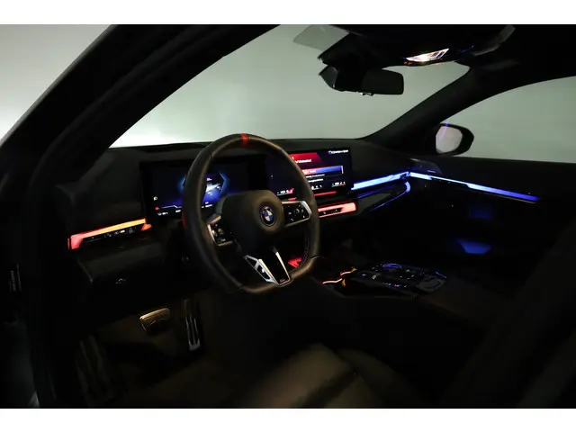 BMW i5 M60 xDrive 84 kWh M Sport 2024 Elektrisch 3