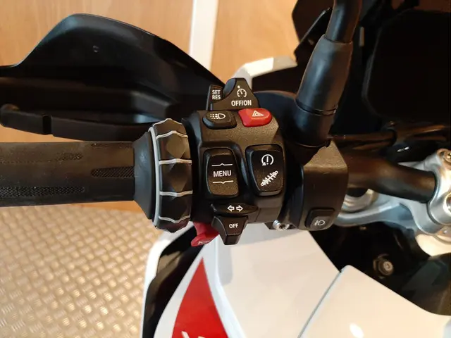 BMW S 1000 XR S 1000 XR verlaagd 2021 Benzine 6