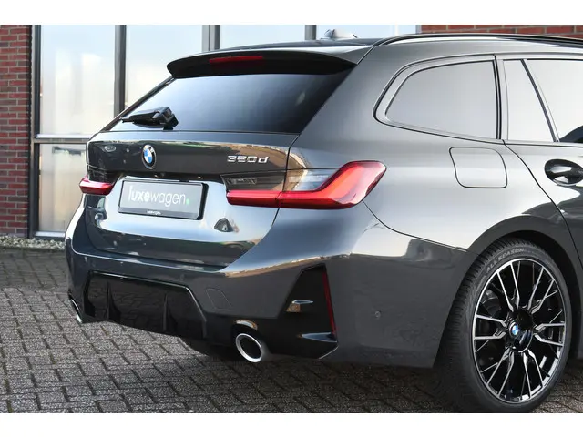 BMW 3 Serie Touring 320d M-Sport 2024 Diesel 22