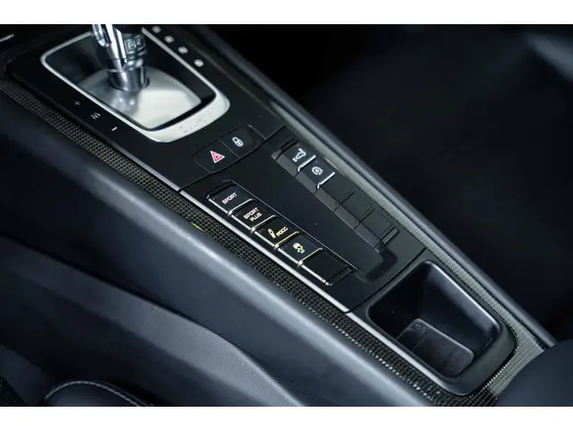 Porsche 911 Turbo 2014 Benzine 34