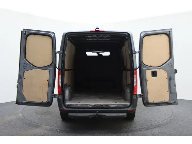 Mercedes-Benz Sprinter 214 2.2 CDI L1H1 2021 Diesel 14
