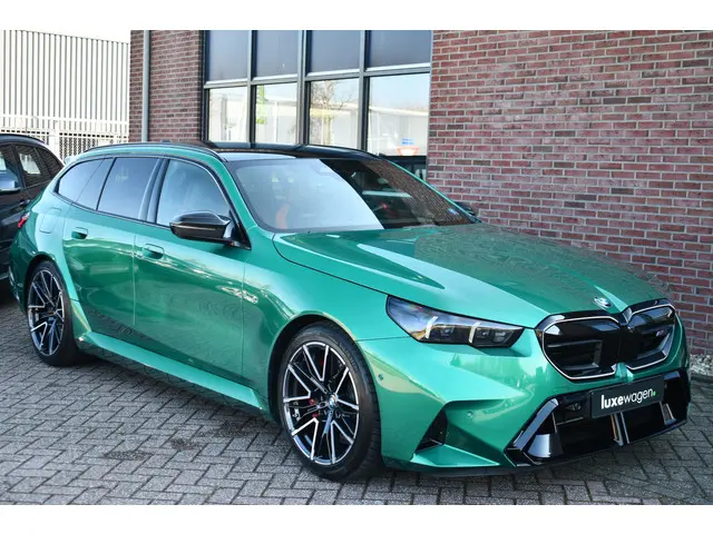 BMW M5 5-serie Touring 2024 Hybride Benzine 73