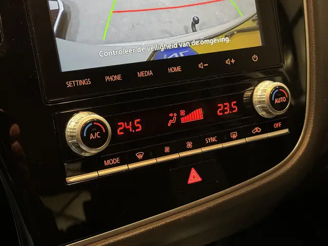 Mitsubishi Outlander 2.4 PHEV Pure 2020 Hybride Benzine 12