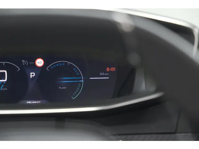 Peugeot e-2008 EV GT 50 kWh 2025 Elektrisch 41