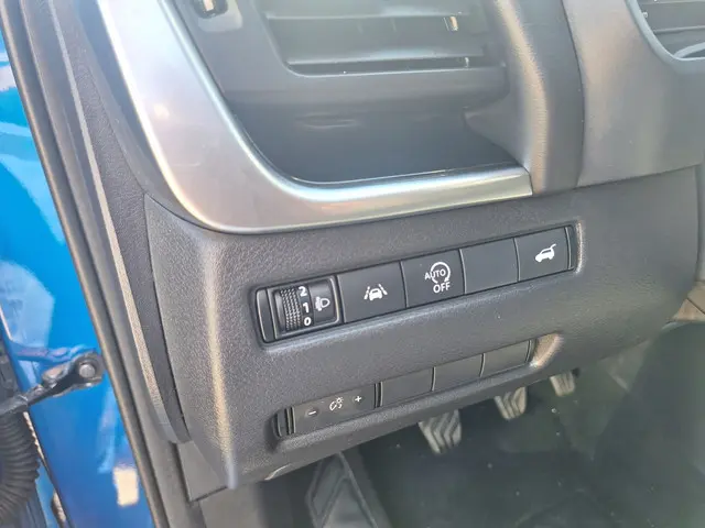 Nissan QASHQAI 1.3 MHEV Connecta 2023 Hybride Benzine 24