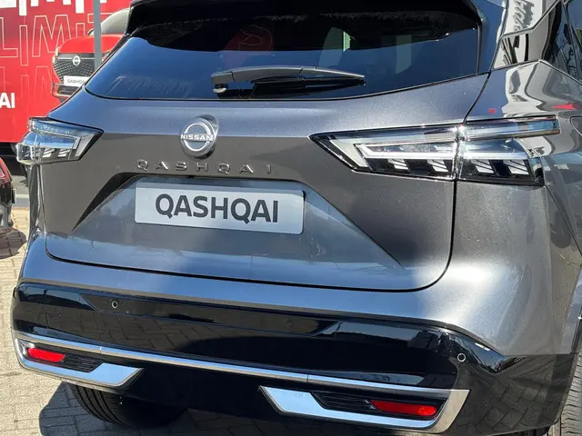 Nissan QASHQAI MHEV 140 MT Tekna 2025 Benzine 39