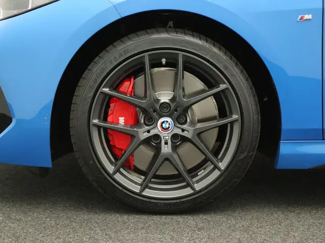 BMW 2 Serie Gran Coupé 218i 2022 Benzine 8
