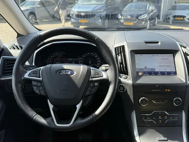 Ford S-Max 2.5 FHEV Titanium 7pers 2022 Hybride Benzine 11