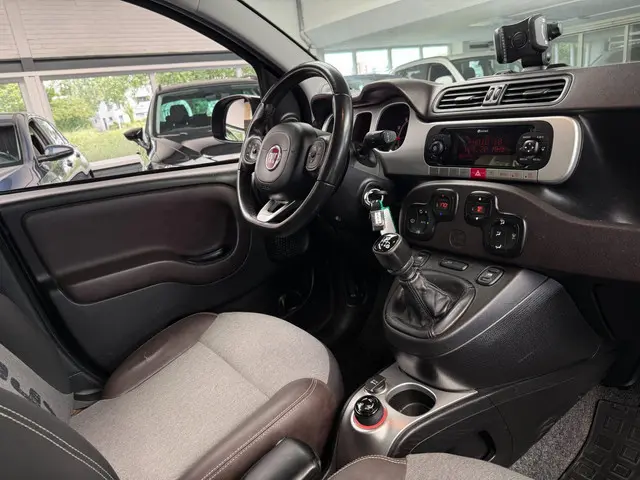 Fiat Panda 0.9 TwinAir 4x4 Cross 2017 Benzine 18