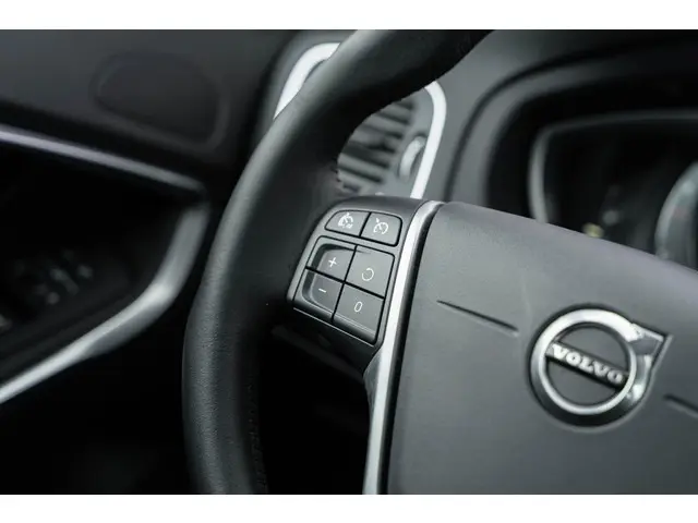 Volvo V40 1.5 T2 Polar+ 2019 Benzine 23