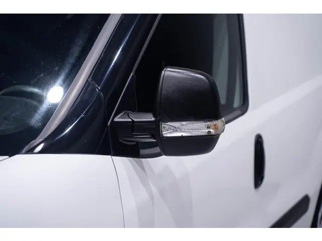Fiat Doblò 1.3 MJet 90 pk L1H1 2015 Diesel 19