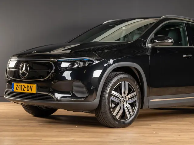 Mercedes-Benz EQA 250 Luxury Line 2024 Elektrisch 4