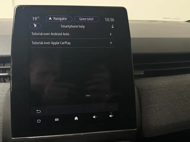 Renault Clio 1.0 TCe 90 GPF Techno 2024 Benzine 24