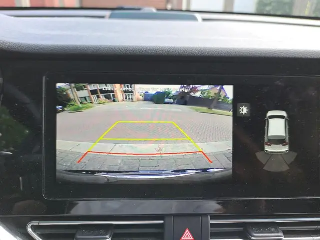 Kia e-Niro DynamicLine 64 kWh 2020 Elektrisch 9