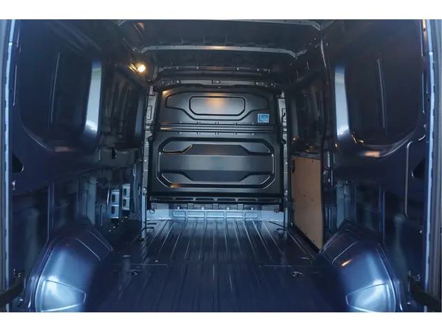 Renault Master T35 170PK L2H2 BPM VRIJ!! 2024 Diesel 7