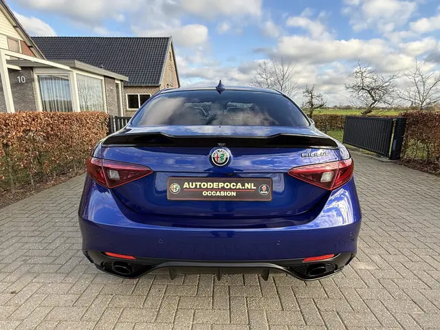 Alfa Romeo Giulia 2.0 T Veloce 2021 Benzine 4