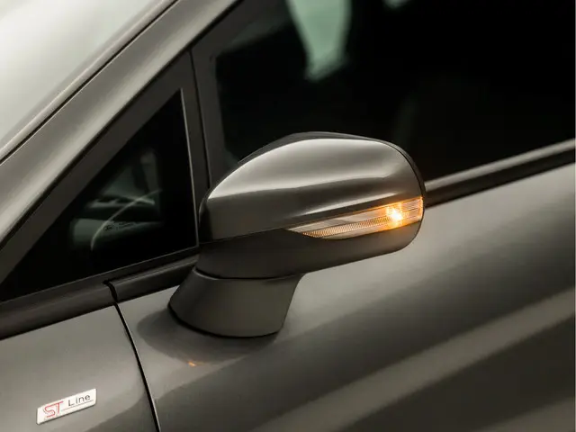 Ford Fiesta 1.0 EcoBoost ST-Line 2018 Benzine 31