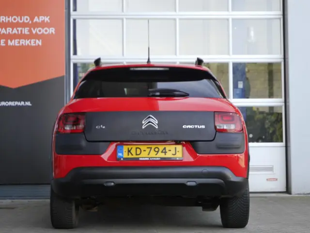 Citroën C4 Cactus 1.2 PureTech Feel 2015 Benzine 4