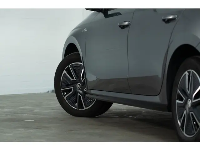 Škoda Fabia 1.0 TSI Monte Carlo 2022 Benzine 24