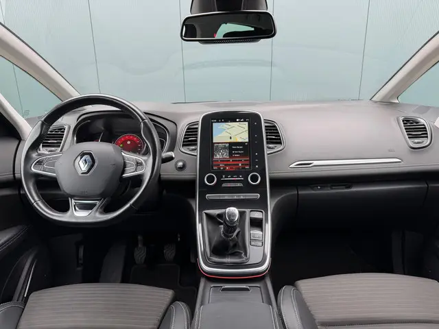 Renault Scénic 1.2 TCe Bose 2017 Benzine 8