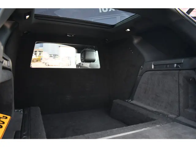 Land Rover Discovery 3.0 D300 HSE 2021 Diesel 10