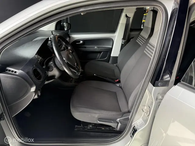Volkswagen up! 1.0 BMT high up! 2017 Benzine 7