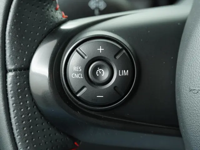 MINI 5-Deurs Cooper 2020 Benzine 18