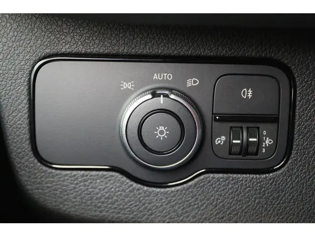 Mercedes-Benz Sprinter 317 CDI Aut. L2H1 2022 Diesel 28