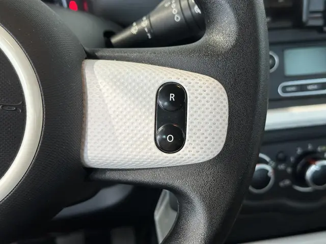 Renault Twingo 1.0 SCe Expression 2015 Benzine 19