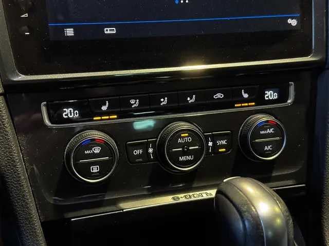 Volkswagen e-Golf E-DITION 2019 Elektrisch 17