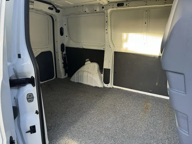 Peugeot Expert 227 1.6 HDI L1H1 Navteq 2 2015 Diesel 9
