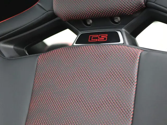 BMW M4 CS Coupé 2025 Benzine 13