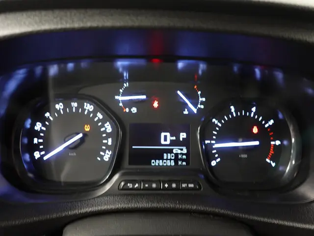 Peugeot Expert 2.0 BlueHDI 145PK L3 2023 Diesel 16