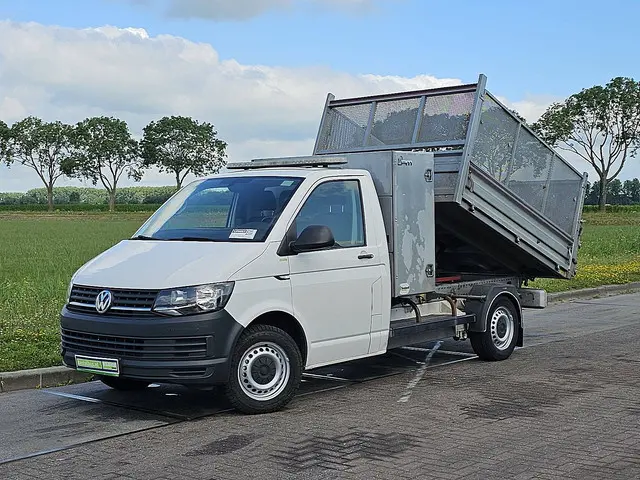 Volkswagen Transporter 2.0 TDI 2017 Diesel 2