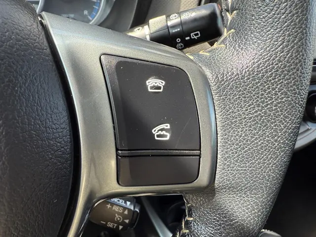 Toyota Yaris 1.5 Hybrid Dynamic 2015 Hybride Benzine 19