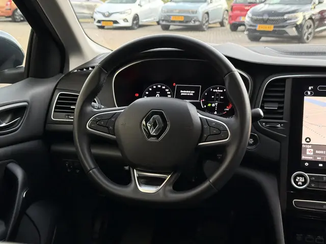 Renault Mégane Estate 1.3 TCe 140 Techno 2023 Benzine 22